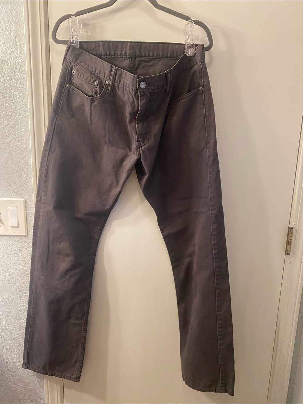 Levi's Men's Straight Jeans in Charcoal